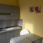 Mieszkanie Obok Sadu *