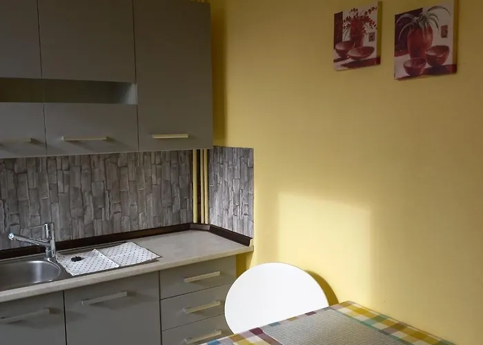 Mieszkanie Obok Sadu *