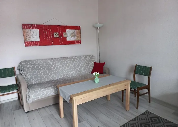 Mieszkanie Obok Sadu