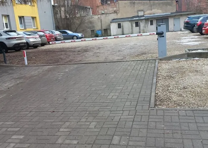 아파트 Mieszkanie Obok Sadu 타르노프스키 고리